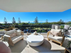 Luxury Personified on Alex - Beach Views 2 Bed